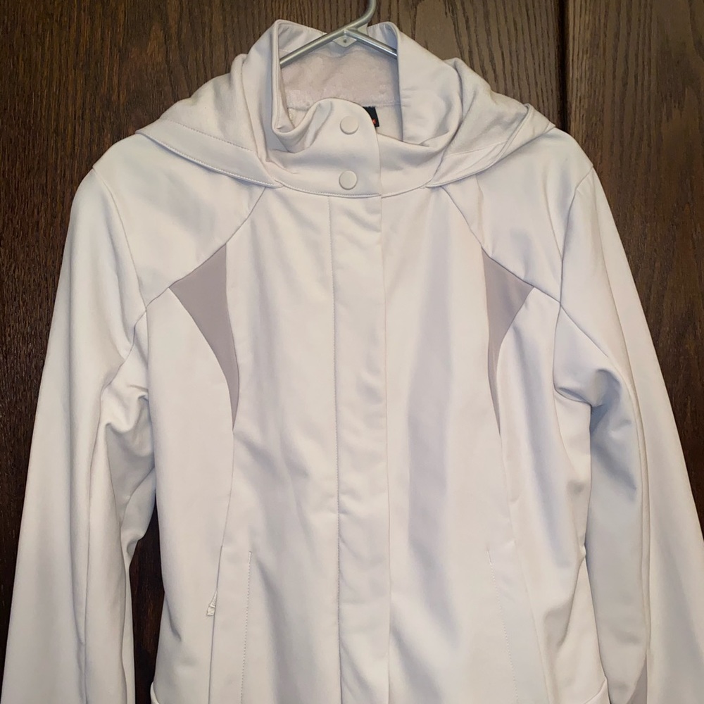 🤍WHITE SPORT JACKET🤍